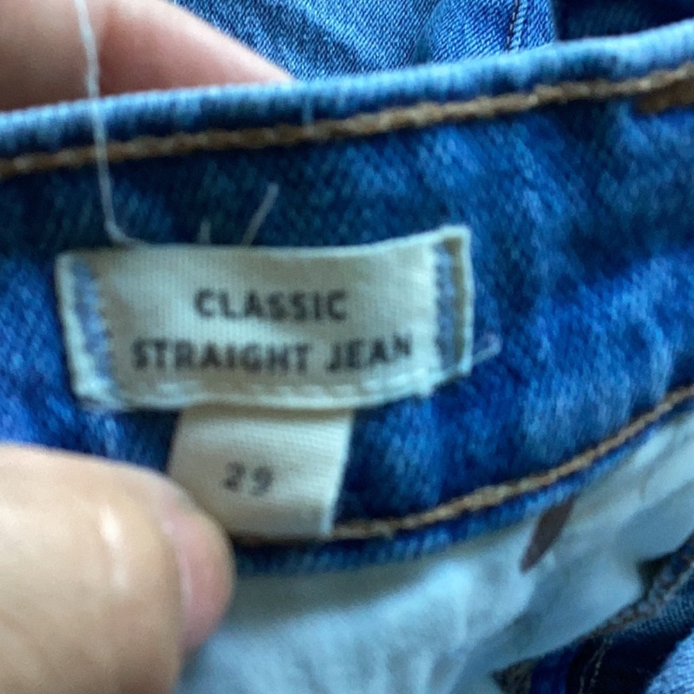 Madewell women’s Relaxed Jeans in Medium Blue Wash - Picture 11 of 11